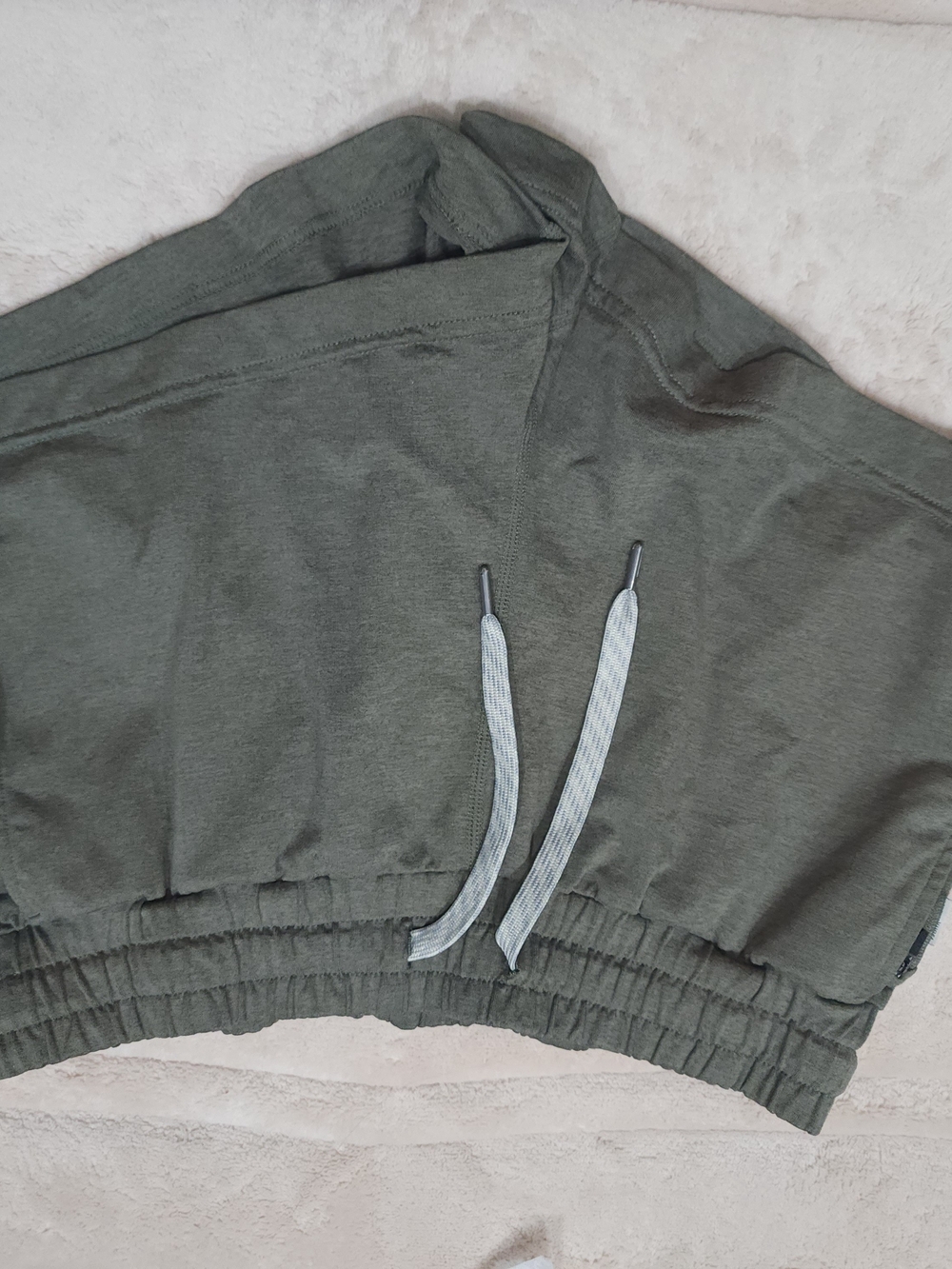 Vuori Kids Olive Drawstring Joggers